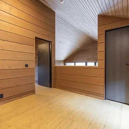 וילה Newly Built Luxury With Jacuzzi & Sauna