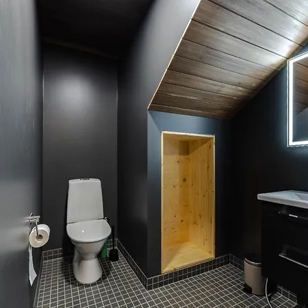 Villa Newly Built Luxury With Jacuzzi & Sauna