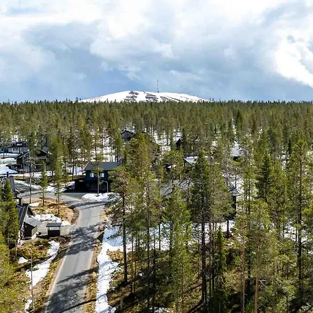 Newly Built Luxury With Jacuzzi & Sauna Äkäslompolo